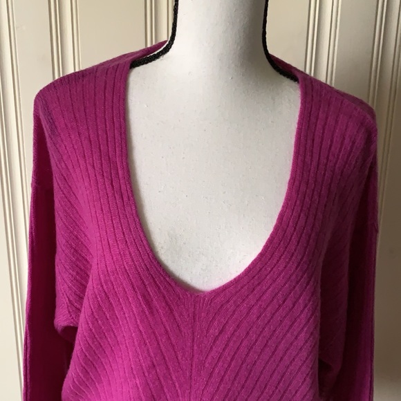 Free People Purple Ribbed Cashmere Sweater Size S NEW - Picture 2 of 6